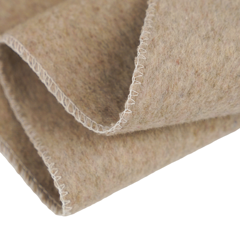 50 % uld, 40 % polyester, 10 % andre fibre, 720G/M, bønnepastafarve, tykt dobbeltsidet uldstof, ML-0124-4382-1