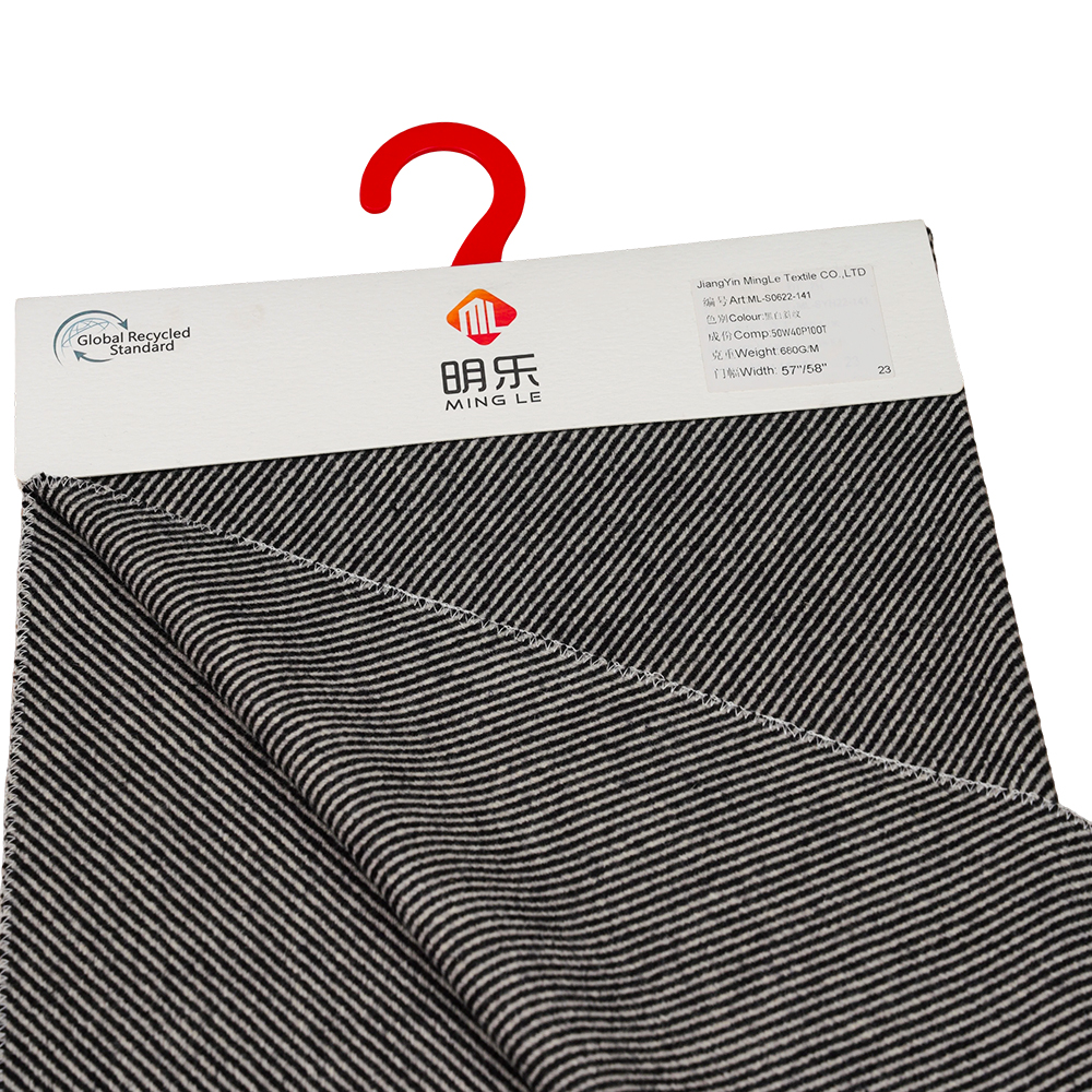 50% uld, 40% polyester, 10% andre fibre, 680G/M, sort og hvid, twill melton stof, ML-S0622-141