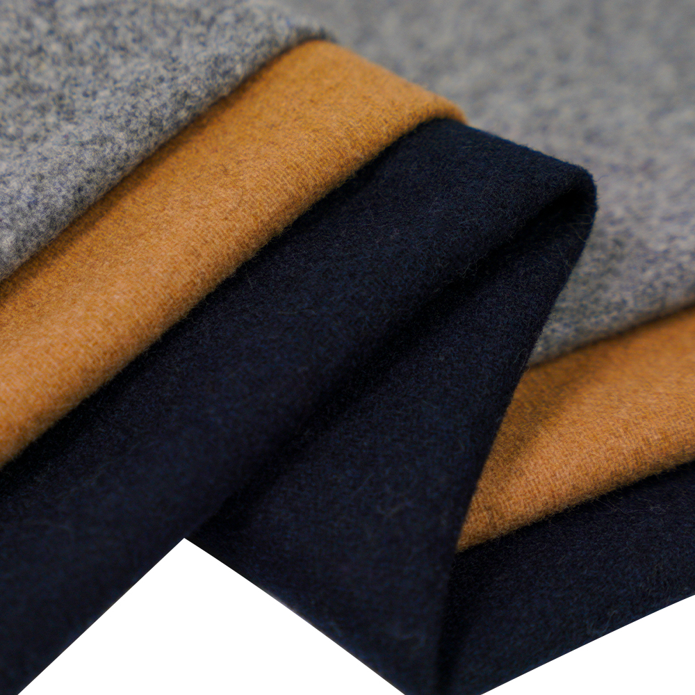 50 % uld, 40 % polyester, 10 % andre fibre, 340G/M, kamel, flannelstof, ML-S0624-201-9