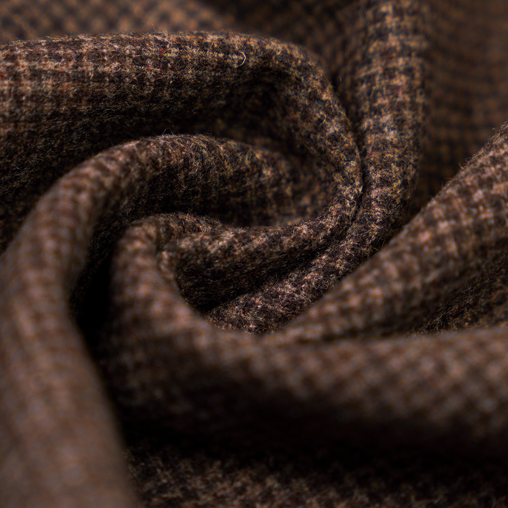 60 % uld, 30 % polyester, 10 % andre fibre, 300 g/m, blandet kaffe + rød bønnepasta hirse, flannelstof, ML-S06-050